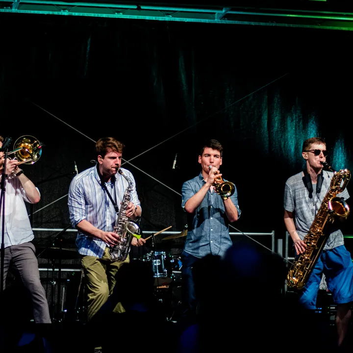Duke Brass live auf der Bühne